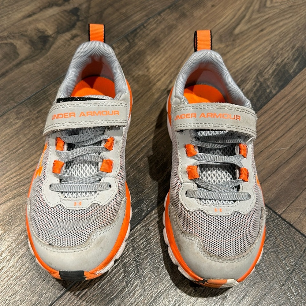 Under Armour Boys Sneakers